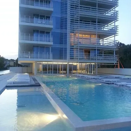 The Beach House By Richard Meier Apartment