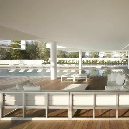The Beach House By Richard Meier Apartment *